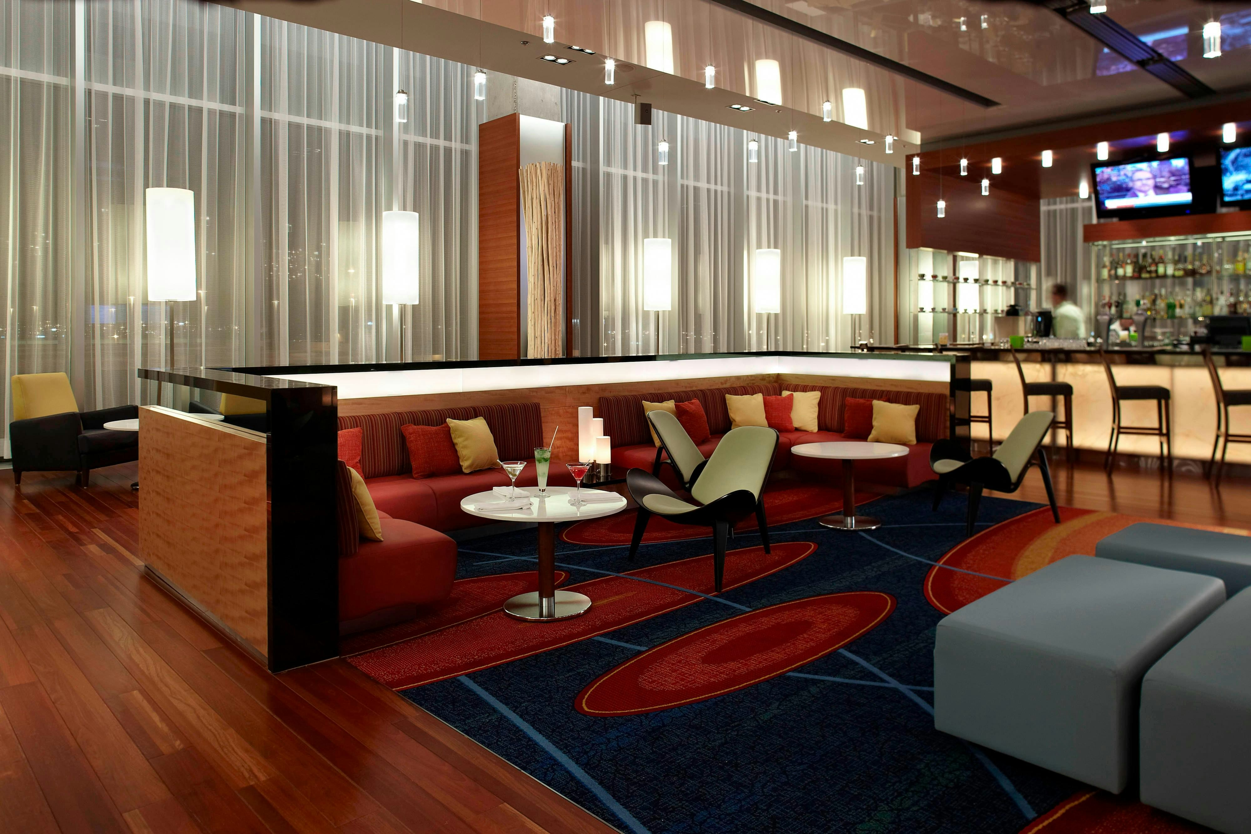 Montreal Airport Marriott In-Terminal Hotel 12/37