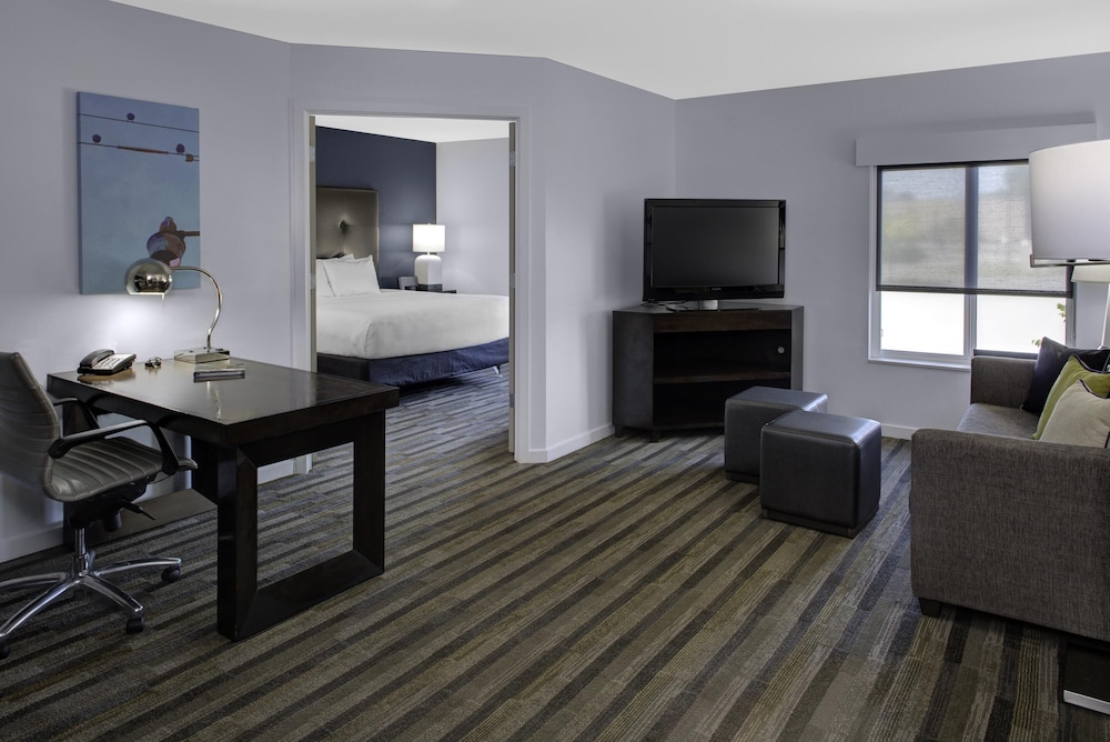 Hyatt House Raleigh-Durham Airport 30/66