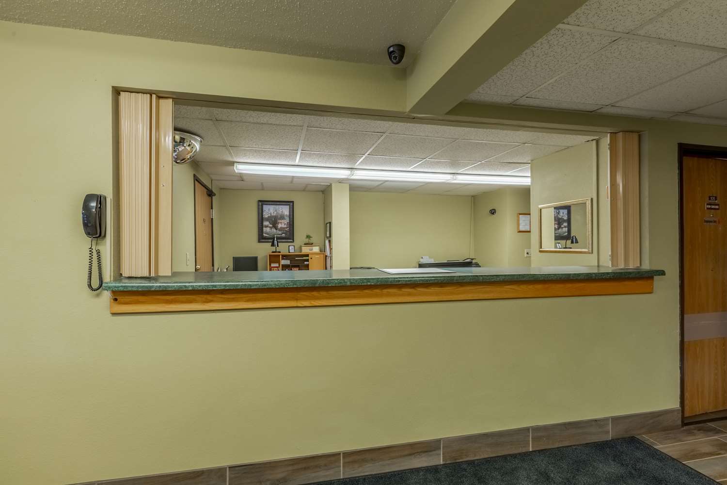 Rodeway Inn, Rhinelander, WI 4/20