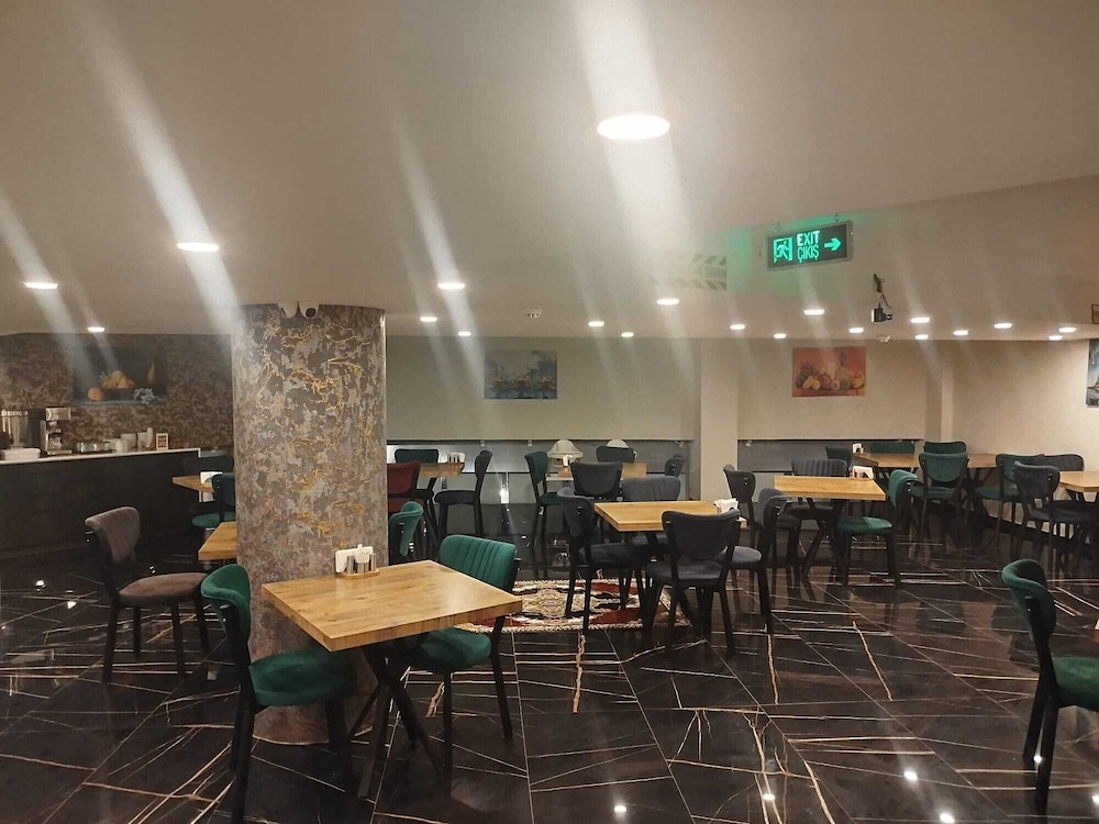 Mse Golden Lux Hotel 32/50