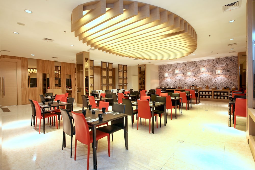 Hotel Neo Cirebon 34/51
