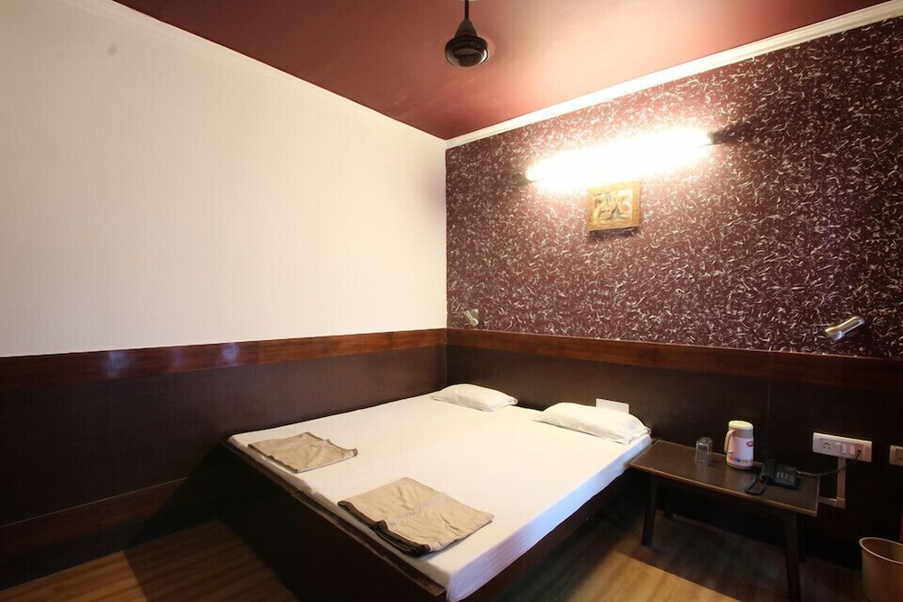 HOTEL AJAY INTERNATIONAL 29/46