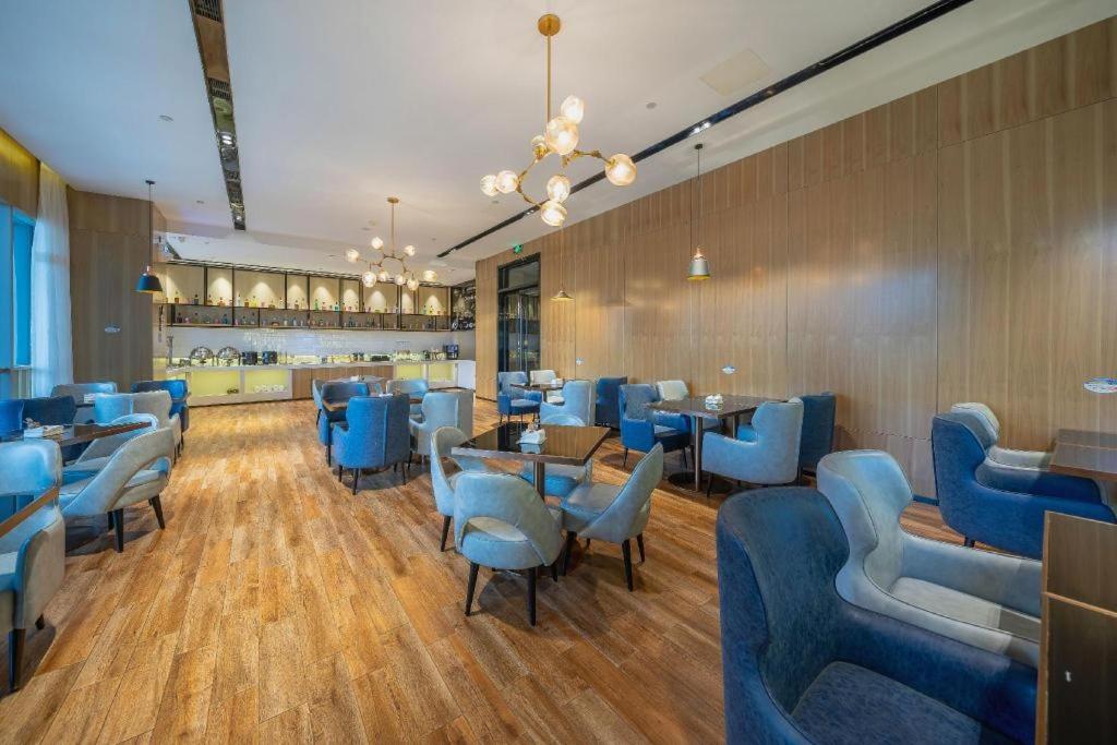 Echarm Hotel Taizhou International Convention and Exhibition Center 30/50
