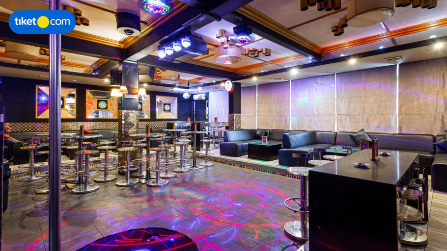 SEVENSIX HOTEL BALIKPAPAN 7/11