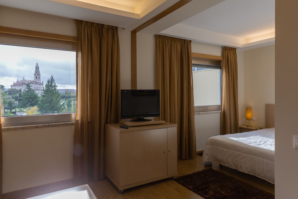 SUPERIOR, DOUBLE BED