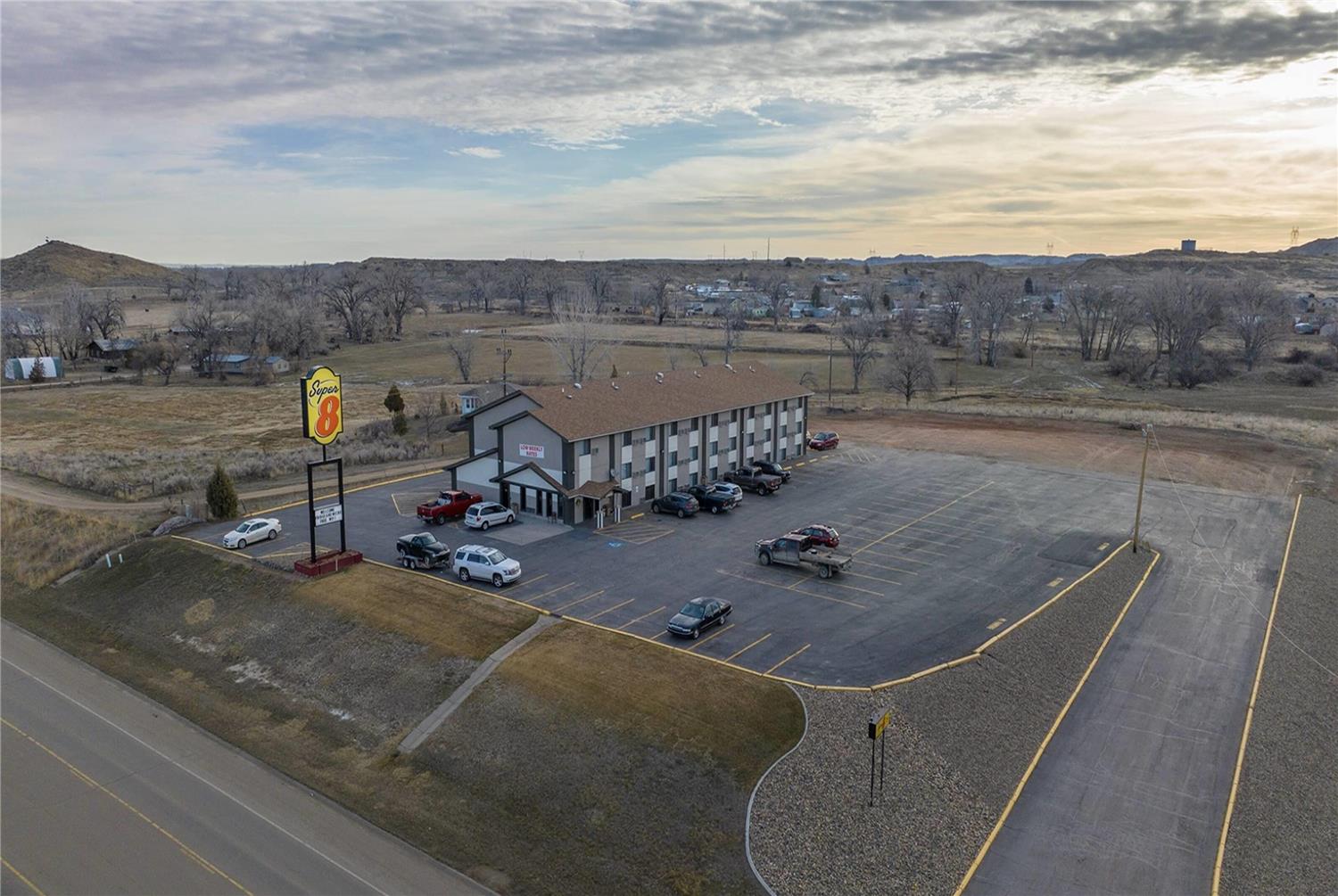 Super 8 by Wyndham Miles City 23/37