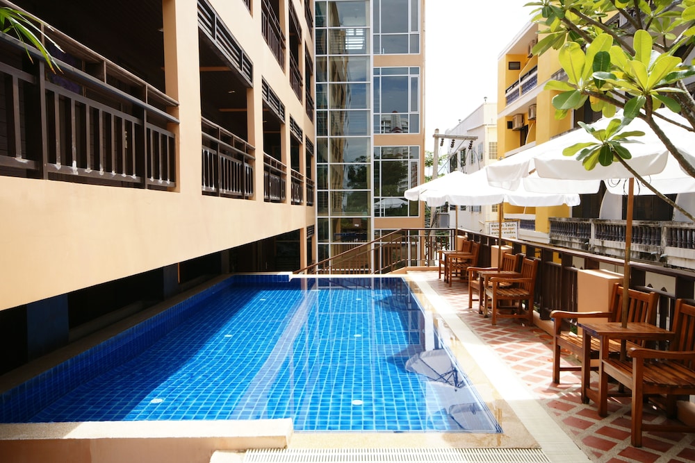 Seaside Jomtien Beach 46/50