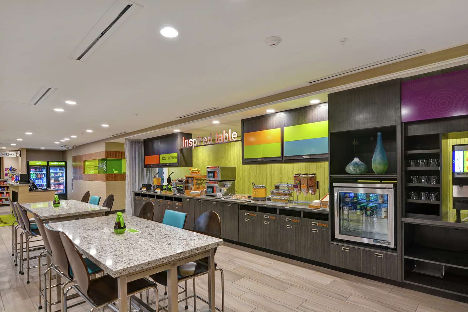 restaurant cafeteria