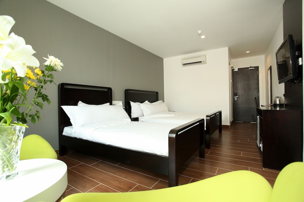 Crossroads Hotel 16/46