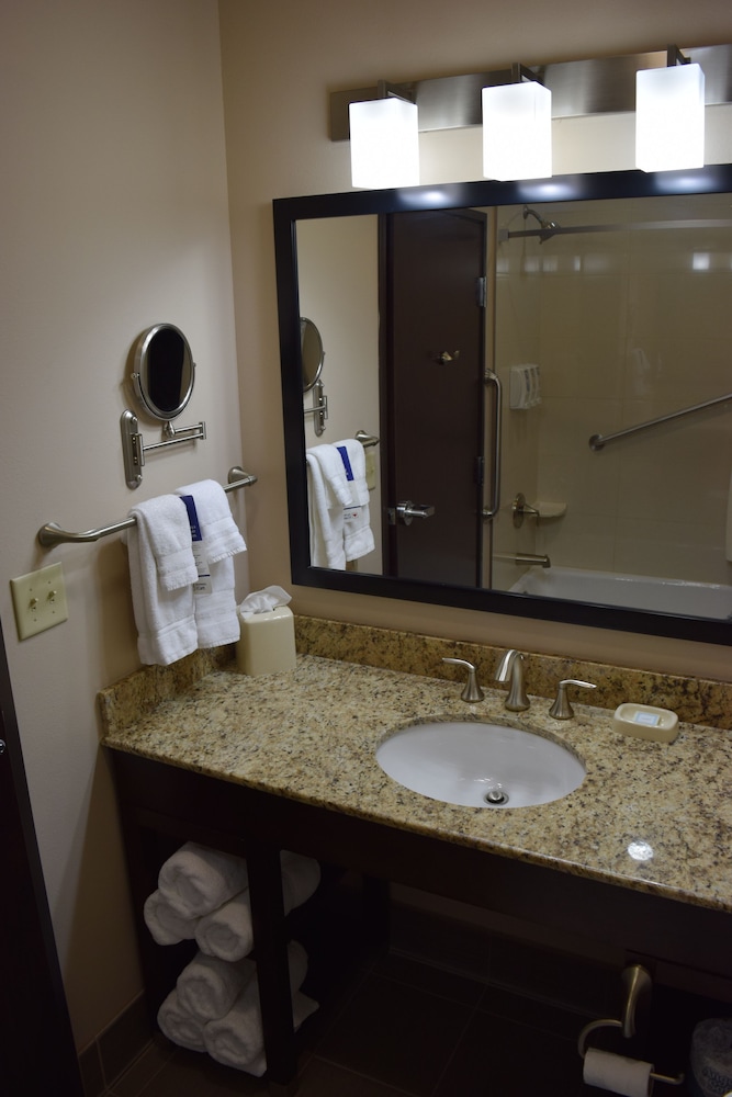 Best Western Plus Havre Inn & Suites 28/57