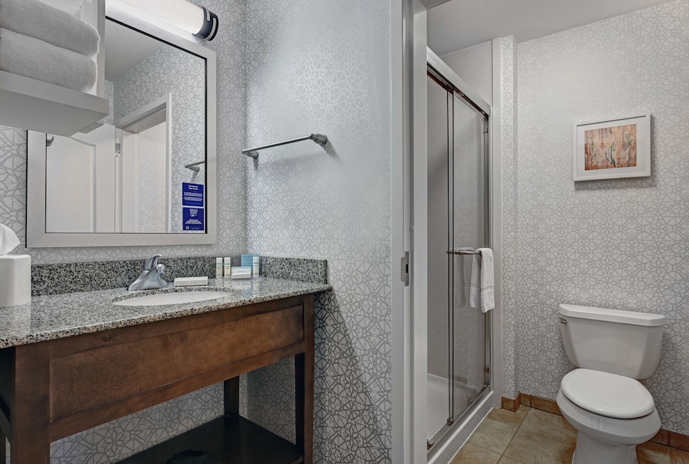 Hampton Inn Farmington MO 12/50