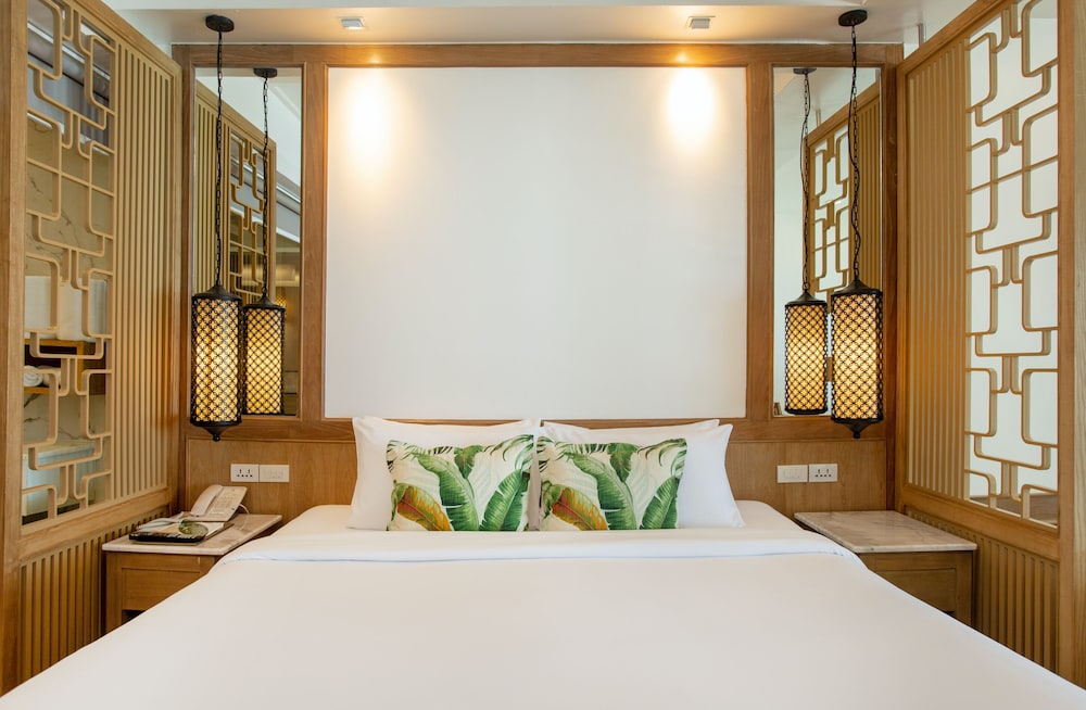 Katathani Phuket Beach Resort 27/66