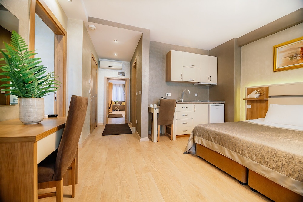 Kavalali Suites 14/50