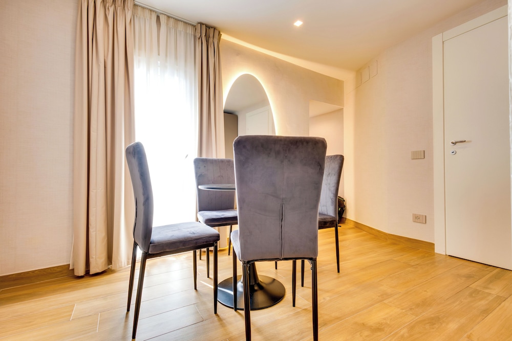 Relais Badoer 49/63