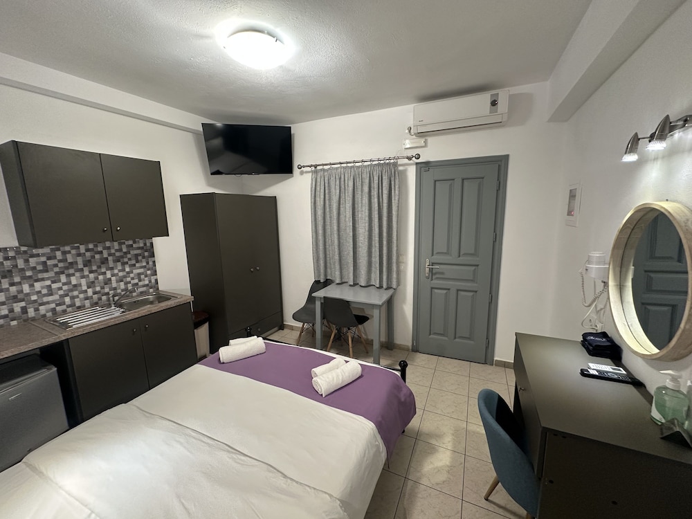 2 BEDROOMS, ECONOMY, STUDIO