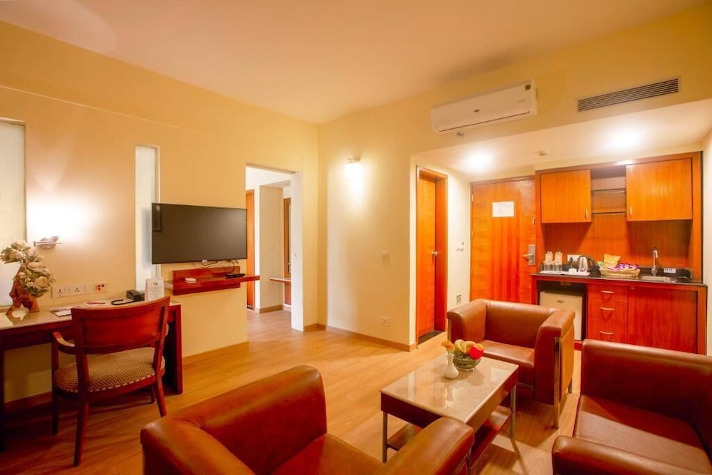 EVOMA HOTEL 36/57