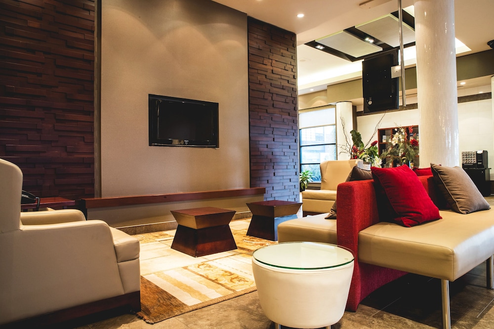Hotel Ruby Foo S 40/67