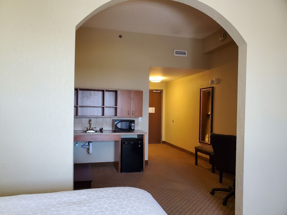 Holiday Inn Express Hotel And Suites Mankato East 49/76