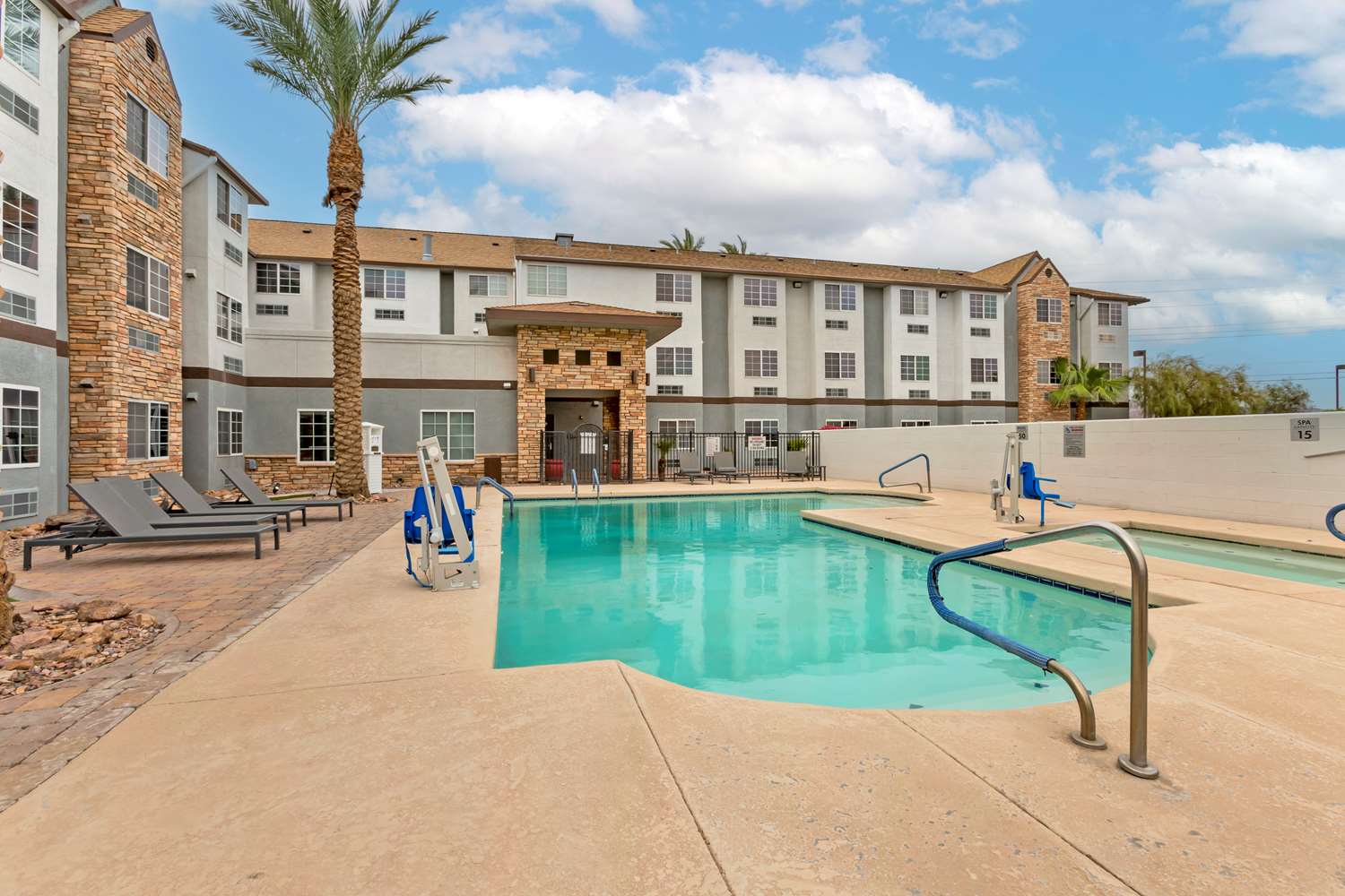 Best Western Plus Yuma Foothills Inn & Suites 41/41