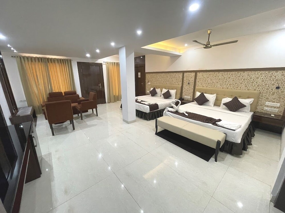 Hotel Goa Continental 23/44