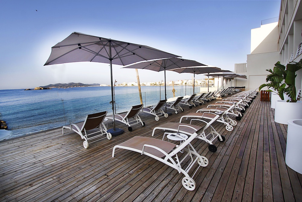 BG Hotel Nautico Ebeso 37/40