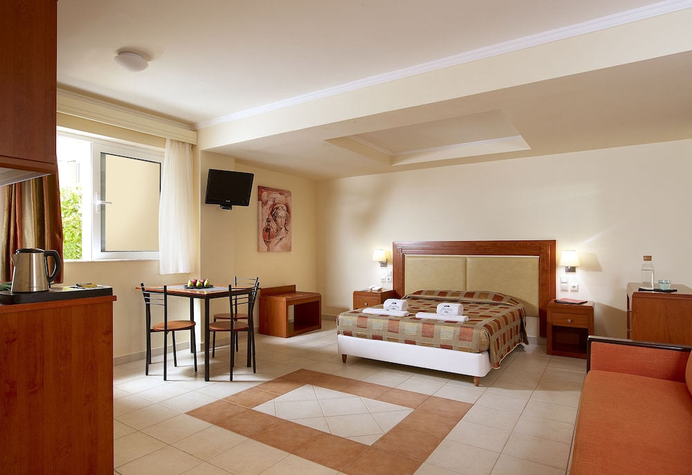 Avantis Suites Hotel 9/50