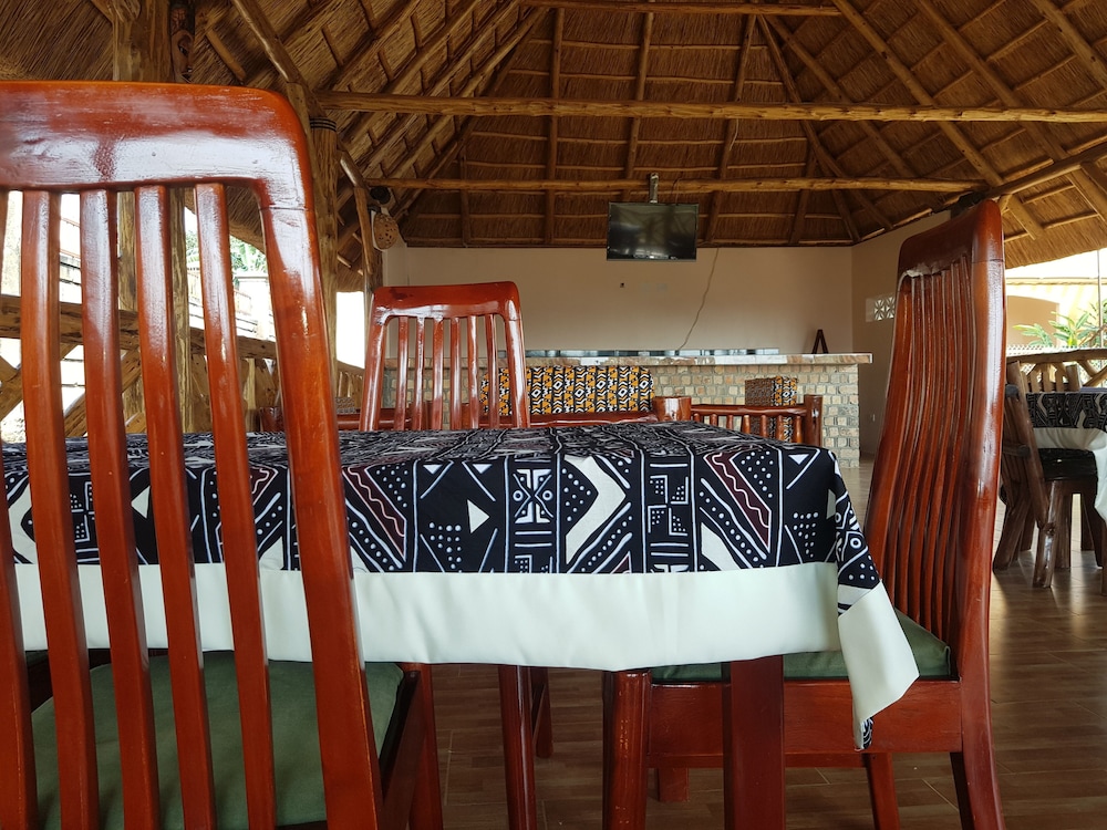 African Roots Guesthouse 3/47
