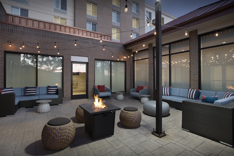 Hilton Garden Inn Denver Highlands Ranch 24/52