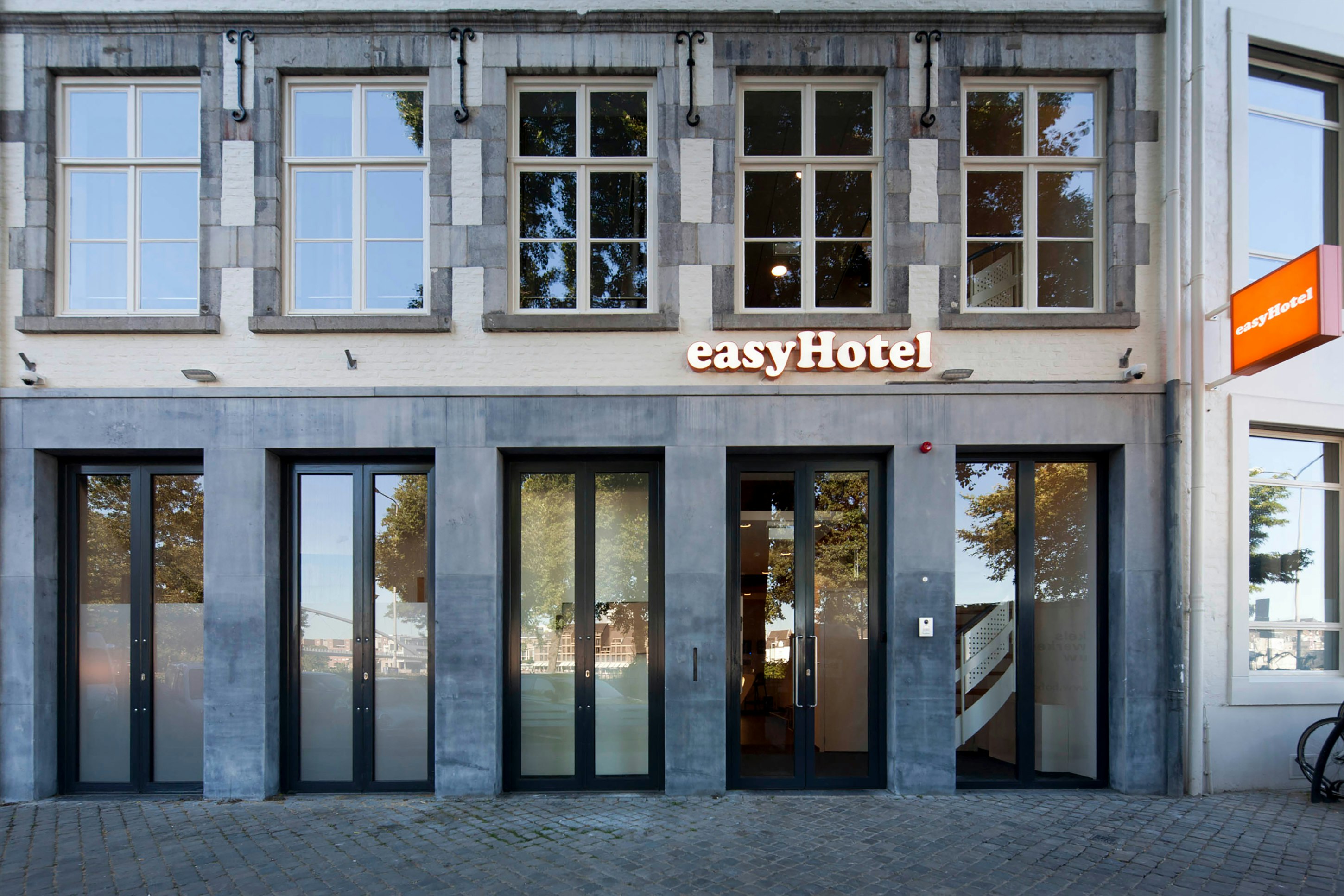 easyHotel Maastricht City Center in MAASTRICHT