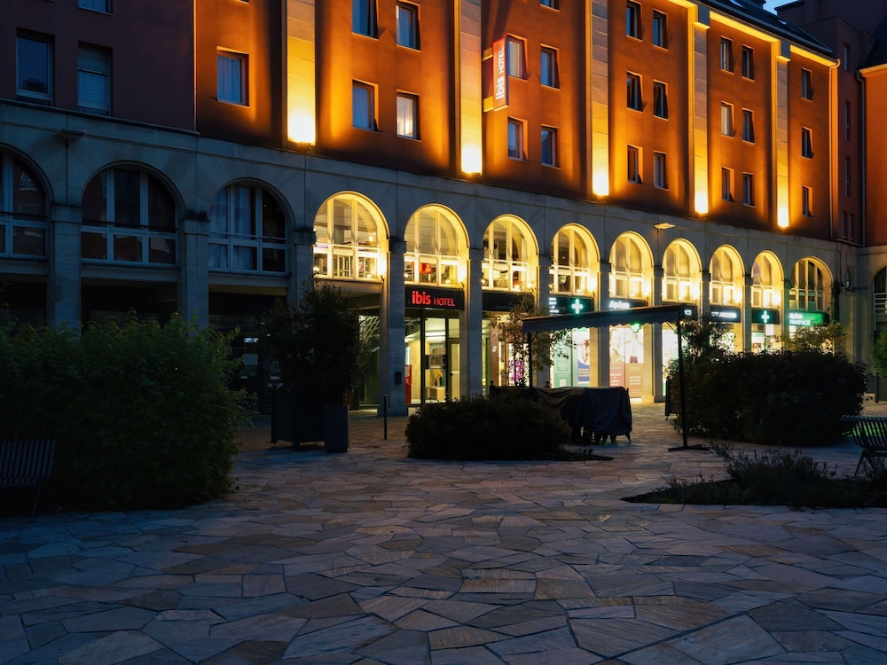 Ibis Epernay Centre Ville 56/63