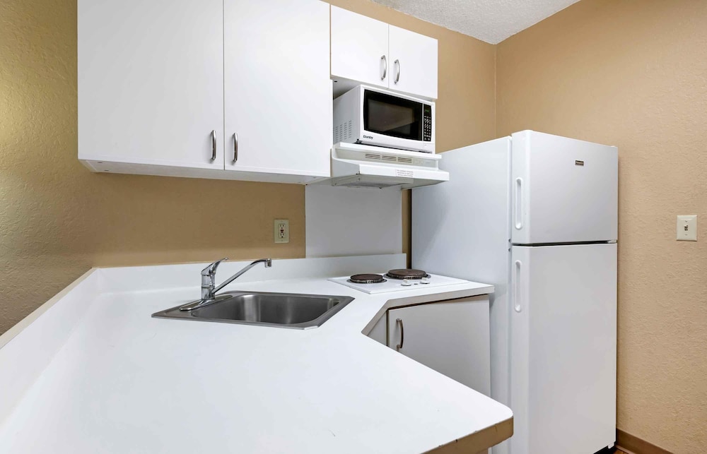 Extended Stay America Select Suites - Jacksonville - Lenoir Avenue East 49/57