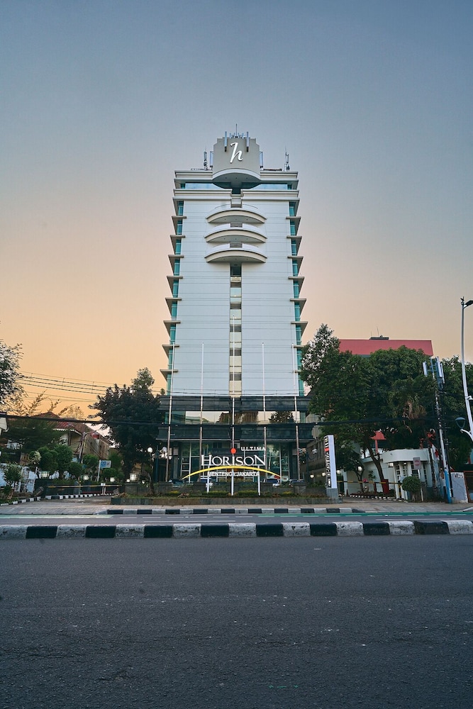 Horison Ultima Menteng Jakarta 1/50