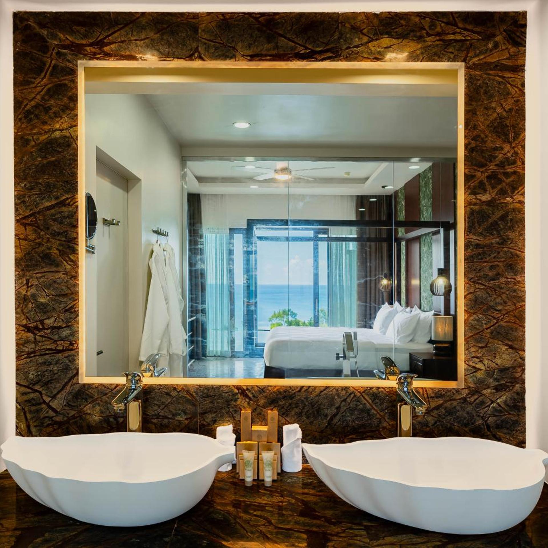 Gardens Hill Resort & Spa 58/60
