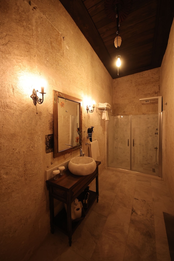 Urgup Cave Suites 24/48