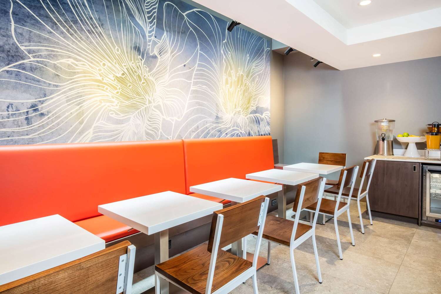 La Quinta Inn Suites By Wyndham Times Square South 38/60