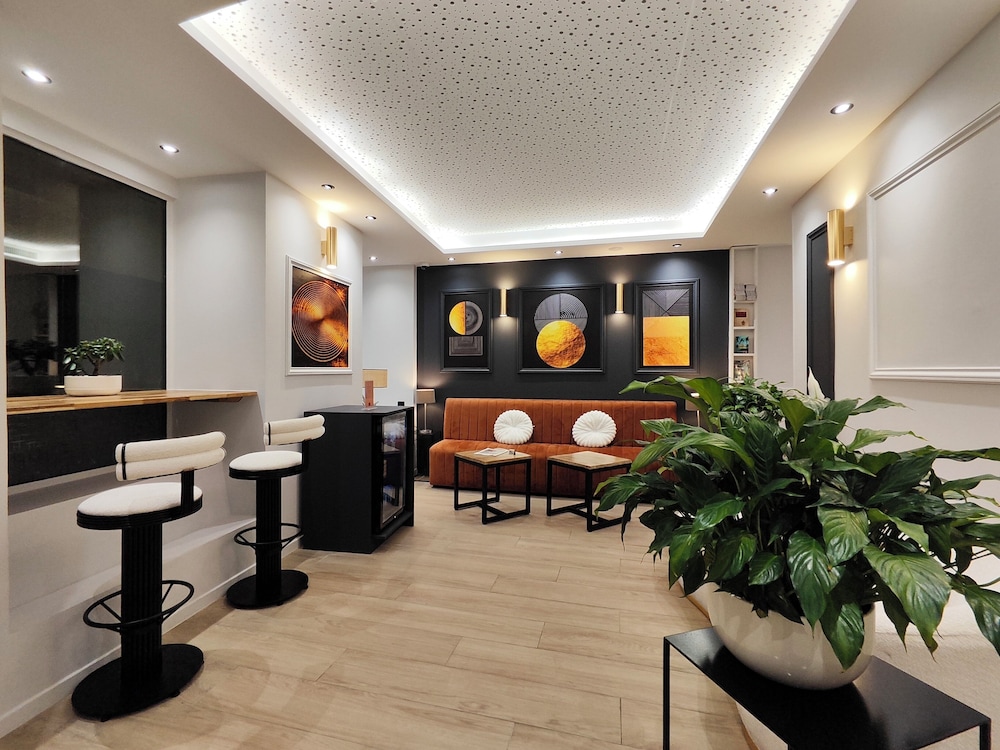 Le 55 Montparnasse Hotel 50/69