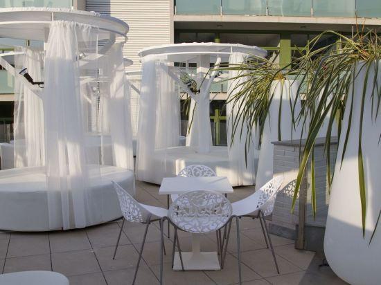 APOLO SUITES RENTALMAR 13/24