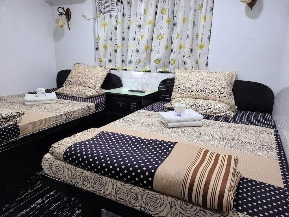 City Hk Guest House 26/30