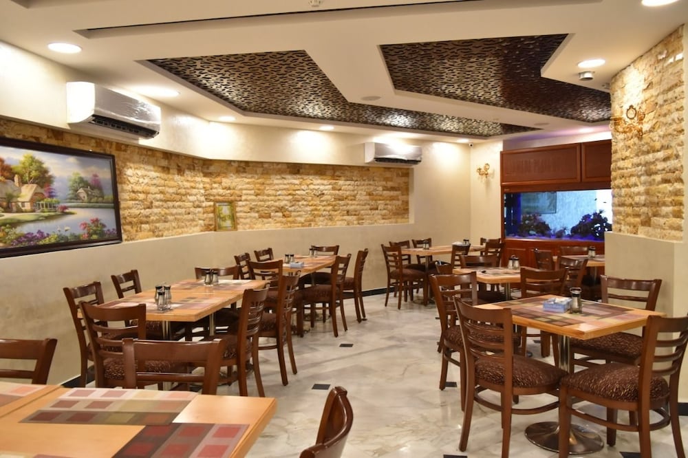 Maswada Plaza Hotel 37/50