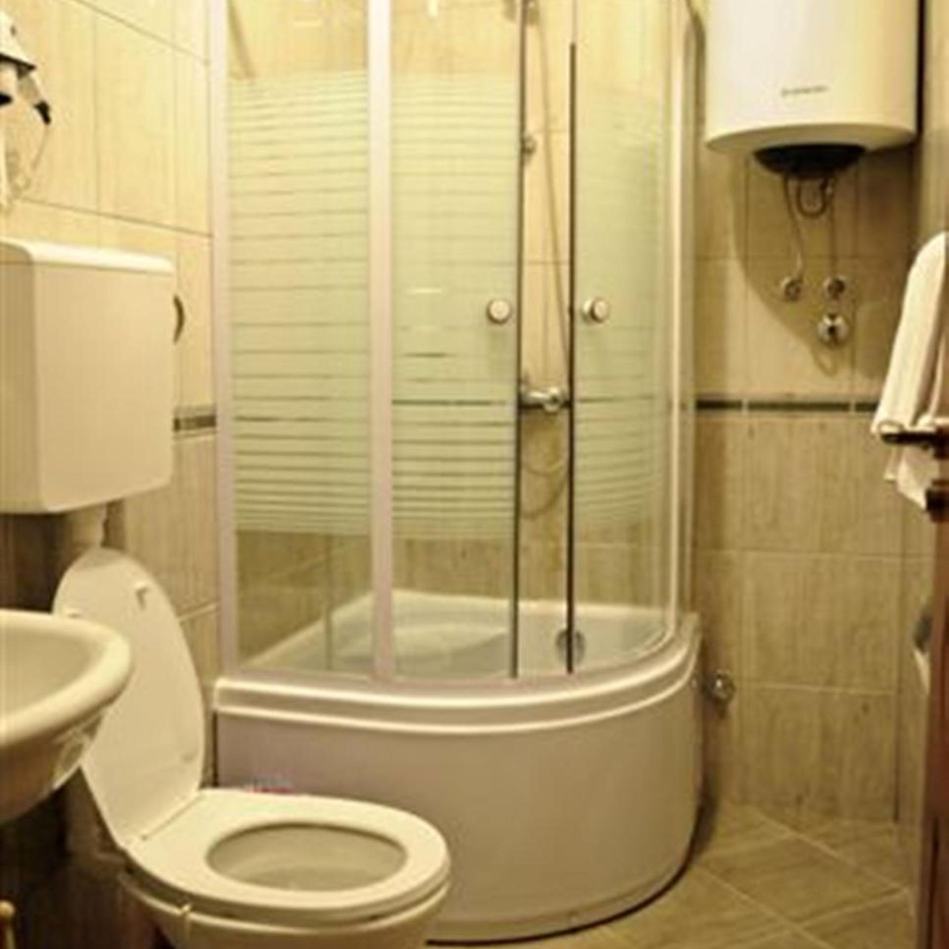 Room, Twin Beds