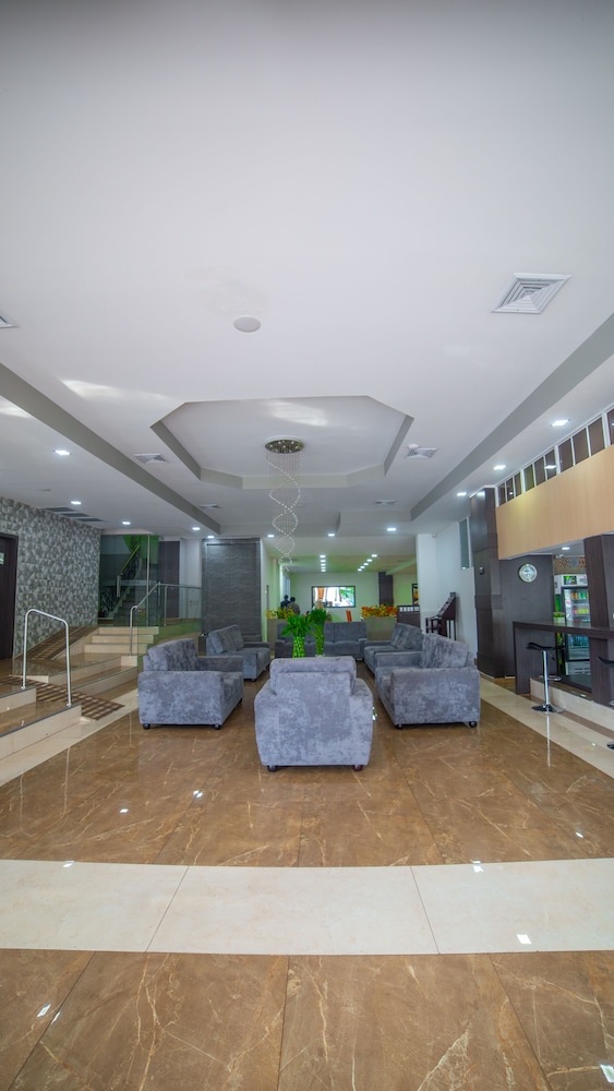 Azor Hotel Cali Versalles Ex Vizcaya Real 9/69