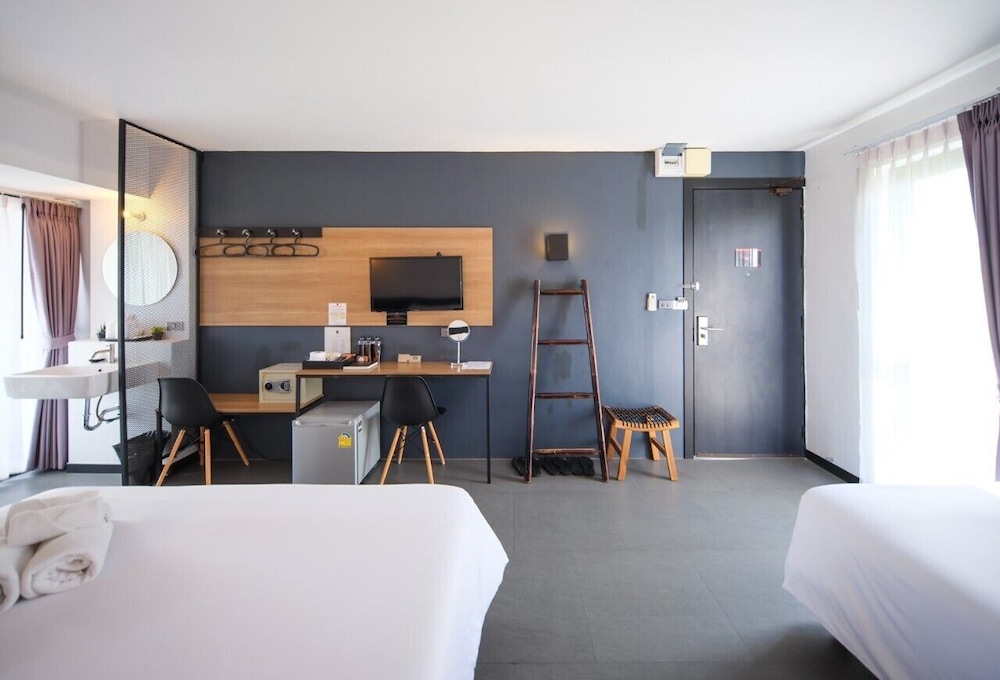9.5 Hotel 29/70