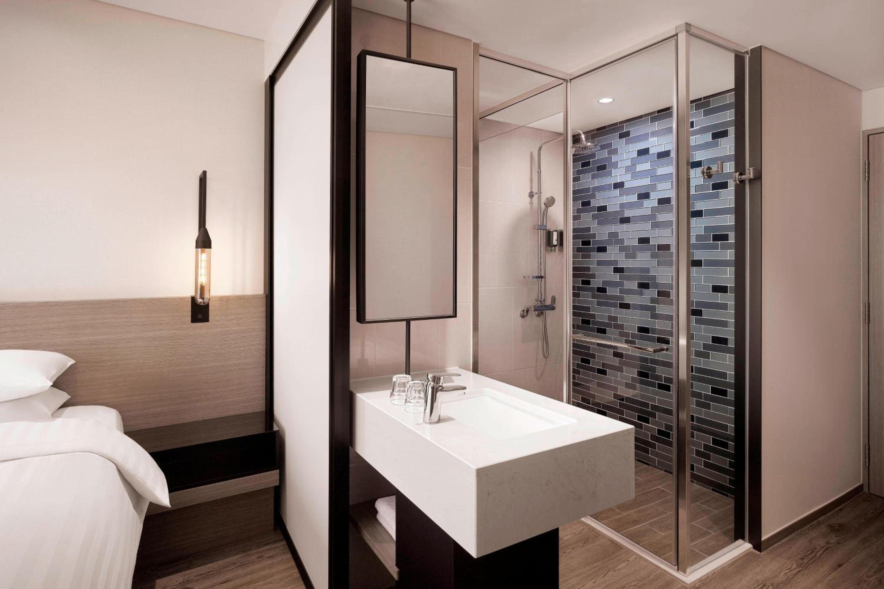 غرفة بريميير بسرير كينج بإطلالة على المدينة في طابق مرتفع، Fairfield By Marriott Busan 7/8