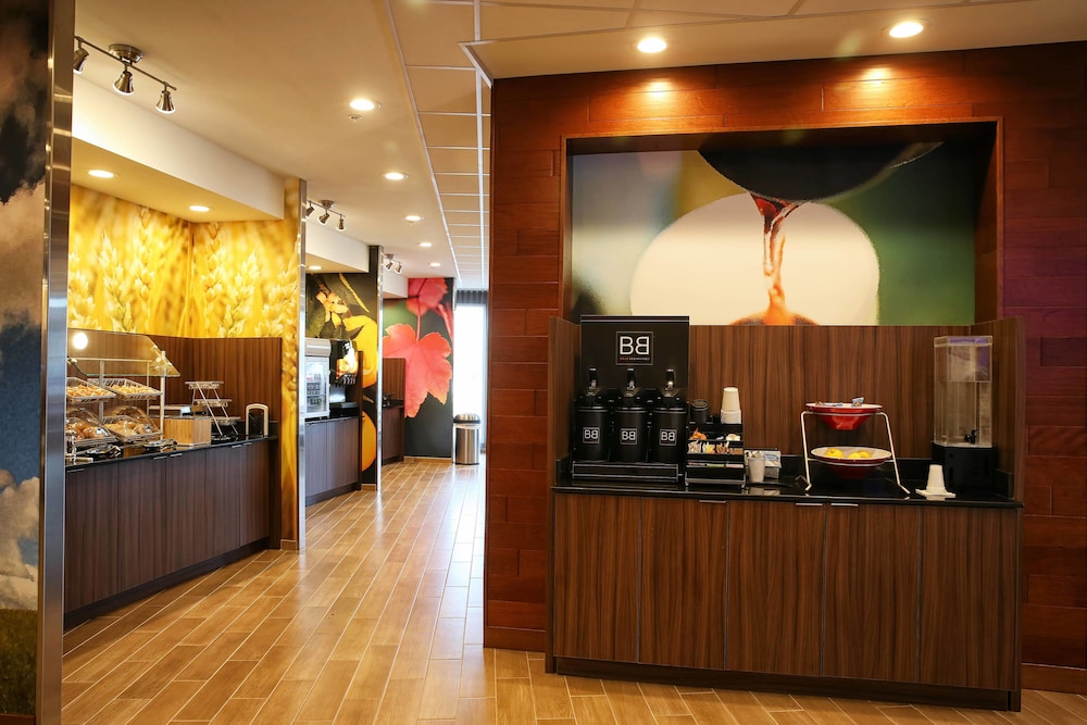Fairfield Inn Suites By Marriott Madison Verona 7/34