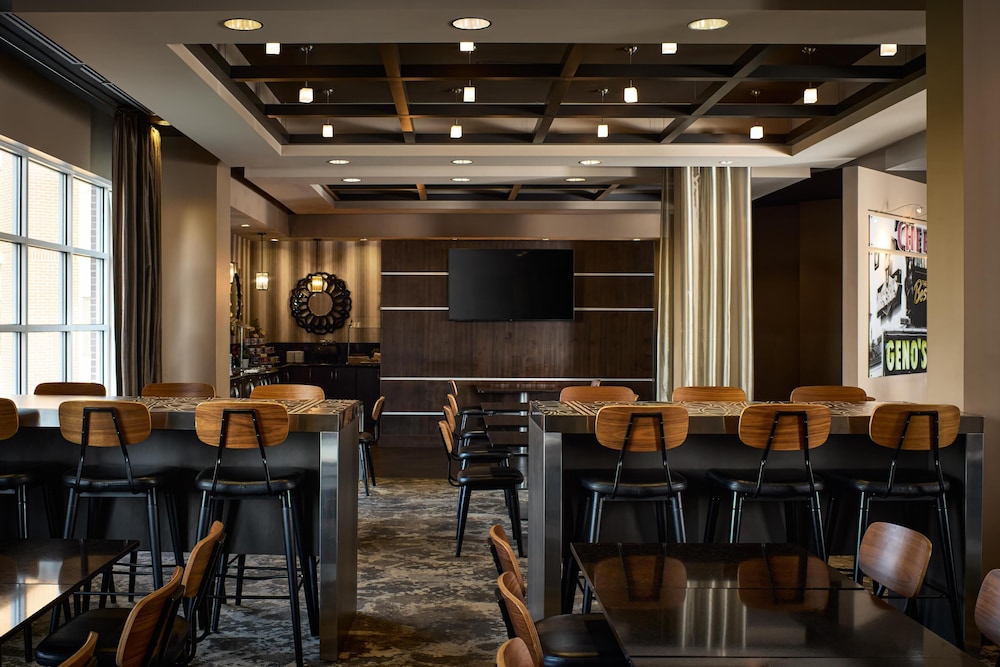 HYATT house Philadelphia/King of Prussia 64/72