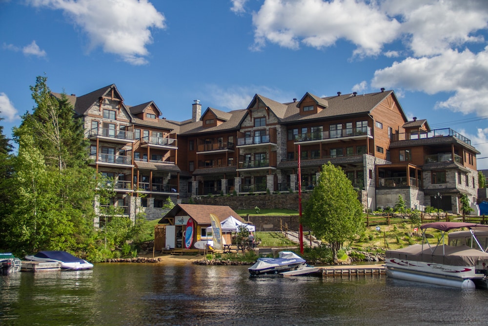 Le Viking Resort & Marina 44/50