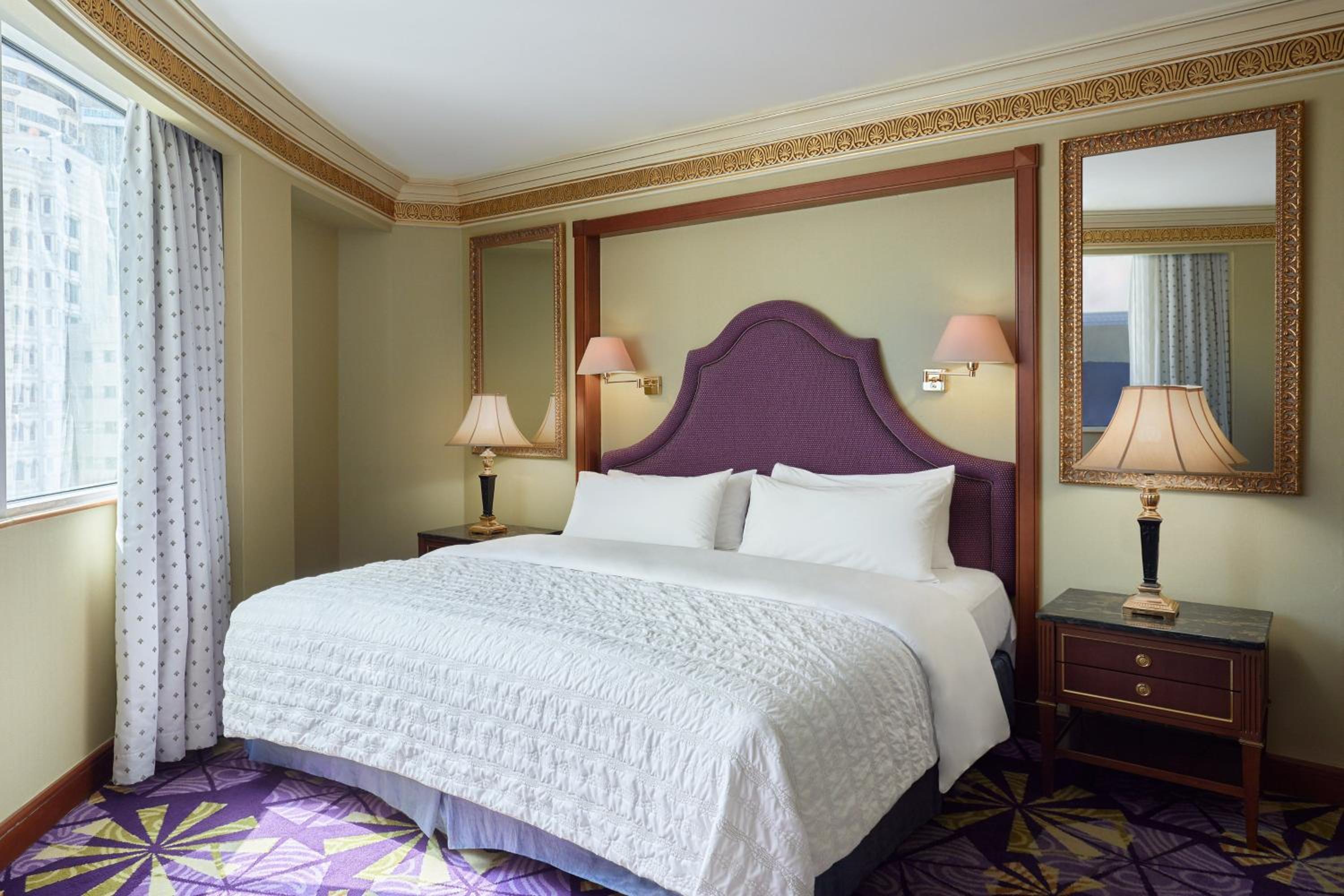 1 Bedroom, Diplomat, Suite, King or Double Bed, Large
