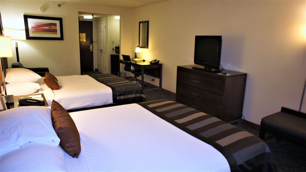 Wingate by Wyndham Chattanooga 10/32