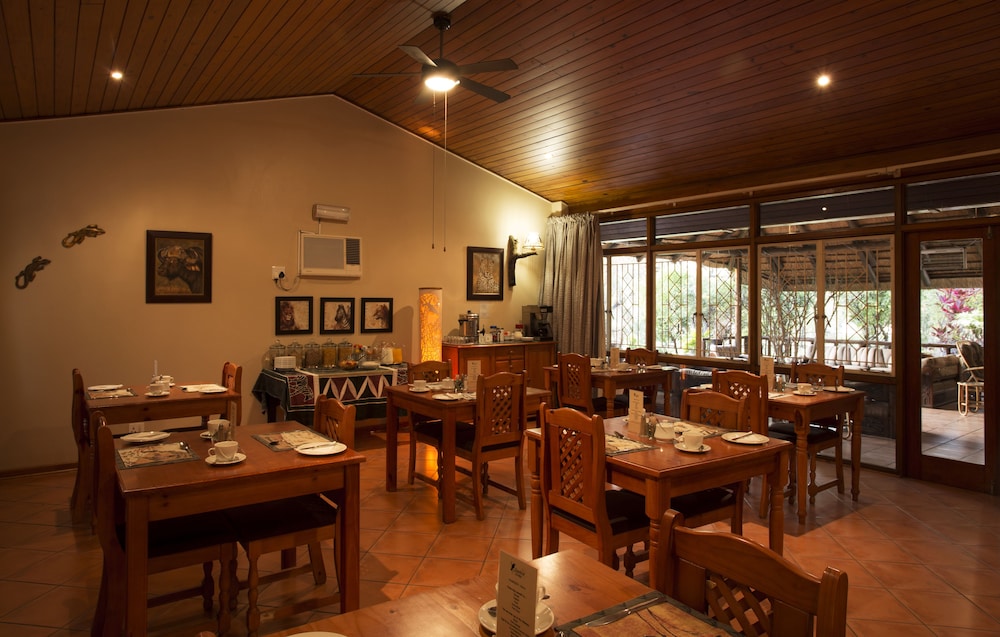 Sunbird Lodge - Guest House 34/40