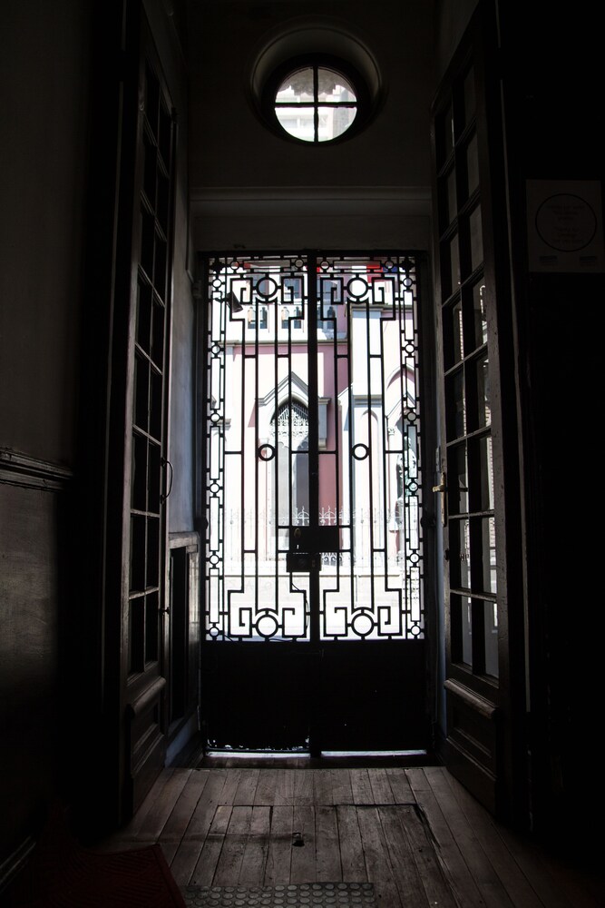 Santiago Backpackers 5/50
